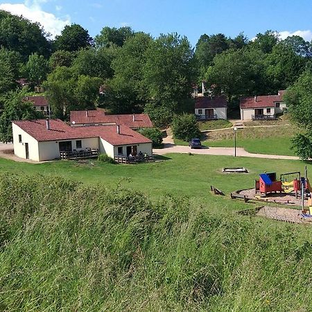 Bungalows Du Lac De Rabais Виртон Экстерьер фото